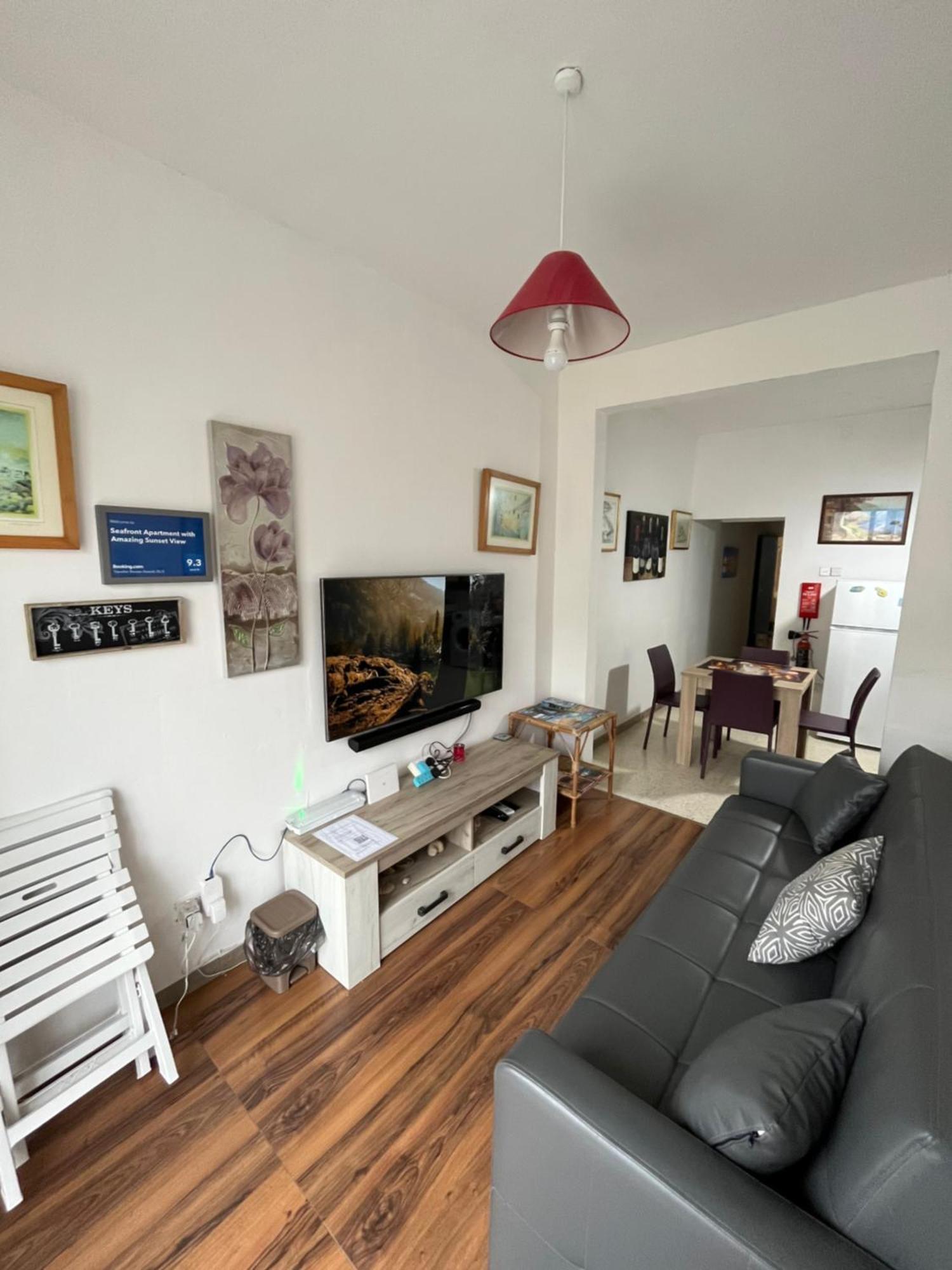 Seafront Apartment With Amazing Sunset View Xlendi Esterno foto